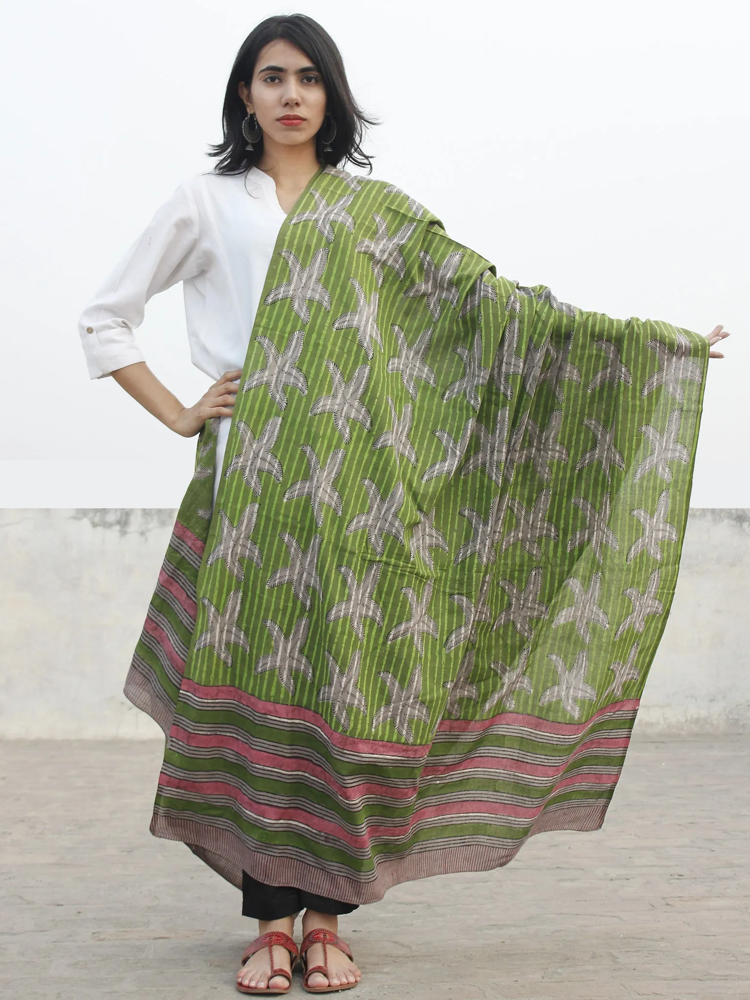 Green Pink Kashish Black Cotton Hand Block Printed Dupatta - D04170178